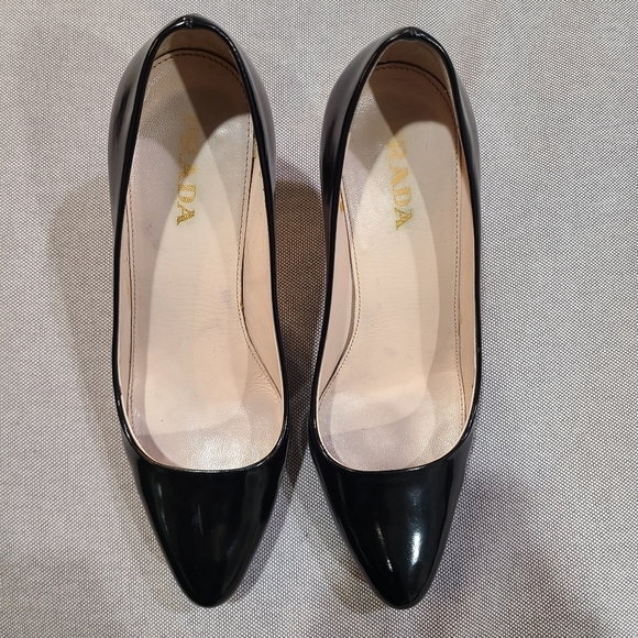 PRADA Patent Leather Pointed Toe Stiletto Heel Classic Platform Pump 36 - Picture 4 of 11